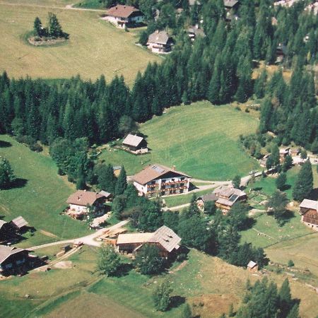 Haus Bergblick Apartment Bad Kleinkirchheim Luaran gambar