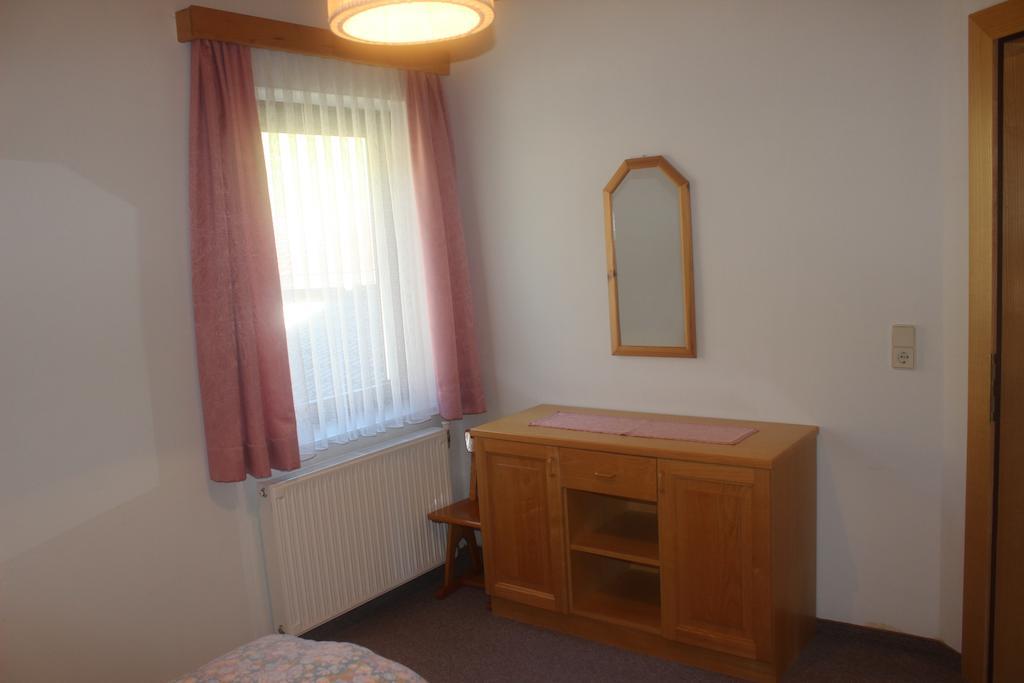 Haus Bergblick Apartment Bad Kleinkirchheim Bilik gambar