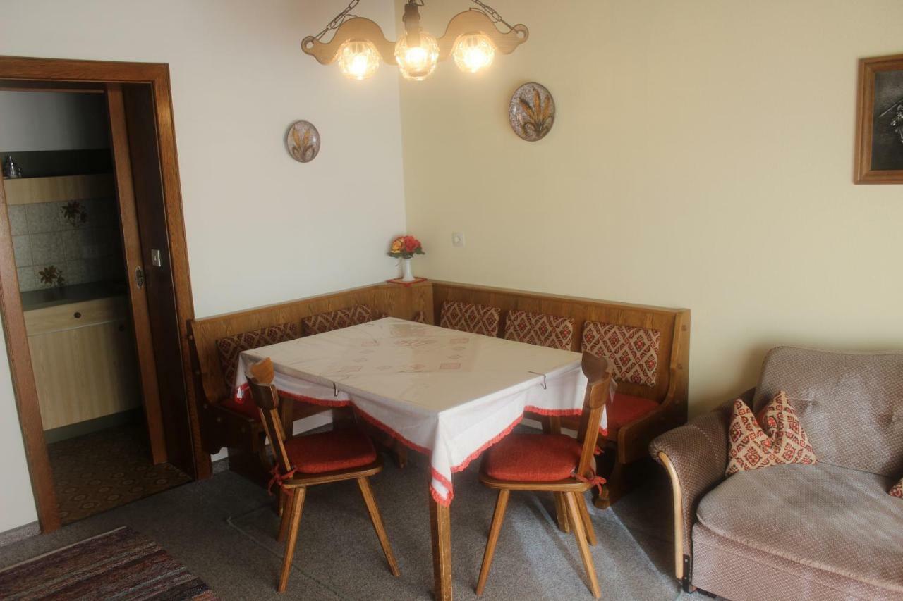 Haus Bergblick Apartment Bad Kleinkirchheim Luaran gambar